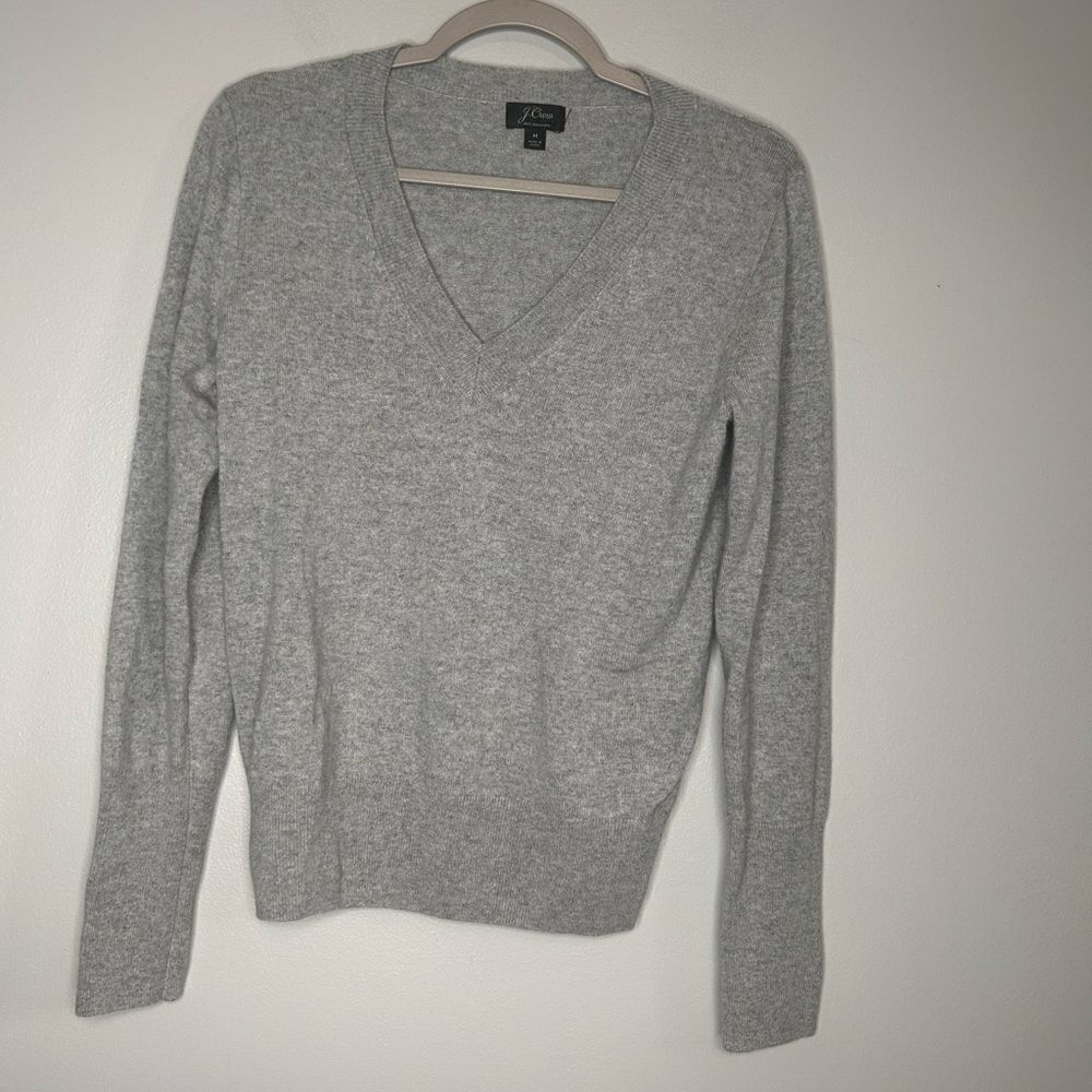 J.crew Cashmere V-neck fitted sweater